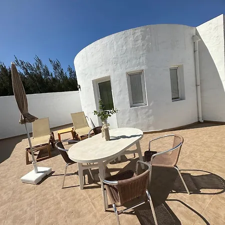 Casa Adriana דירה קוסטה קלמה